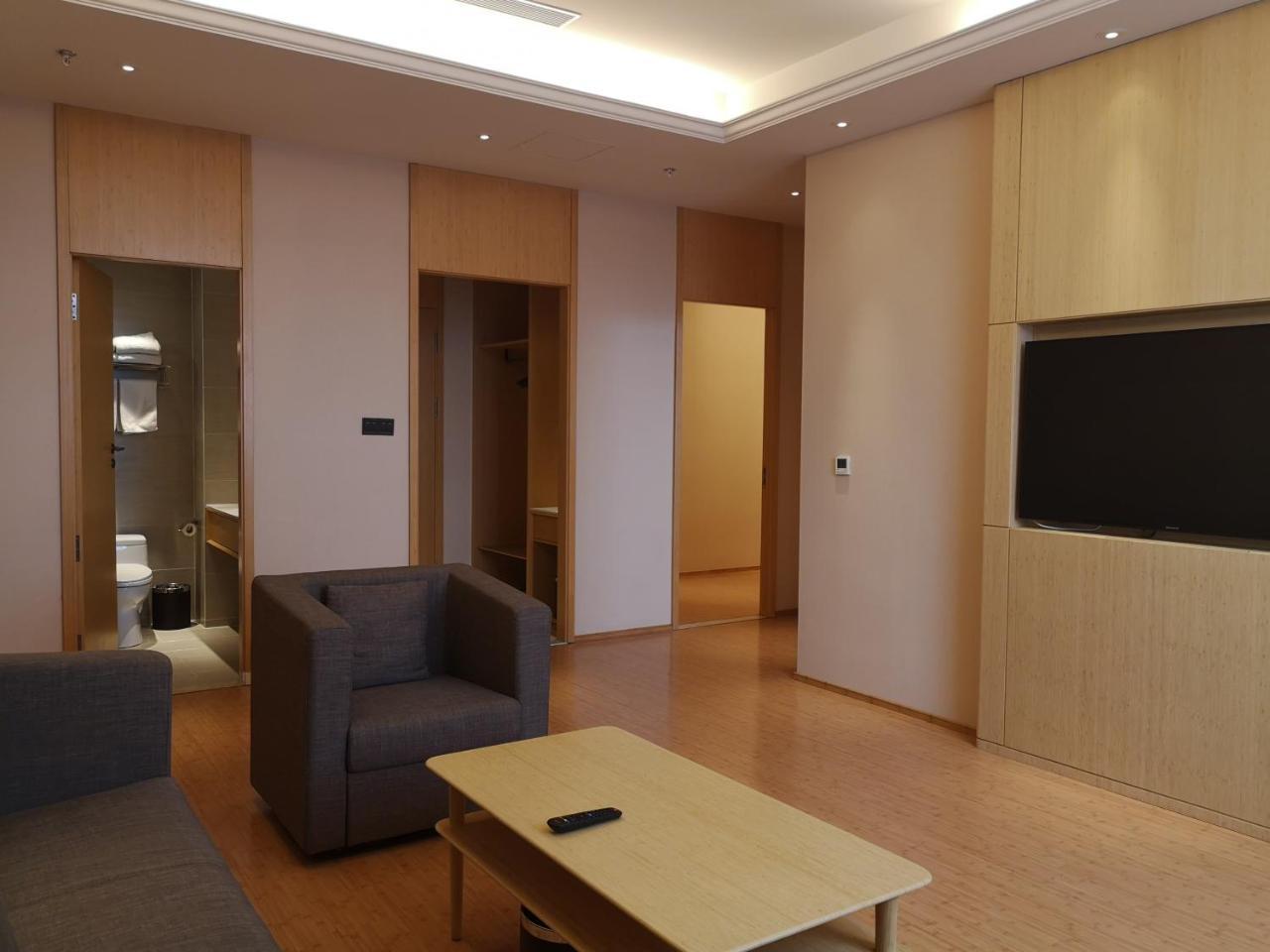 Ji Hotel Shanghai Chuansha Chengnan Road Exteriör bild