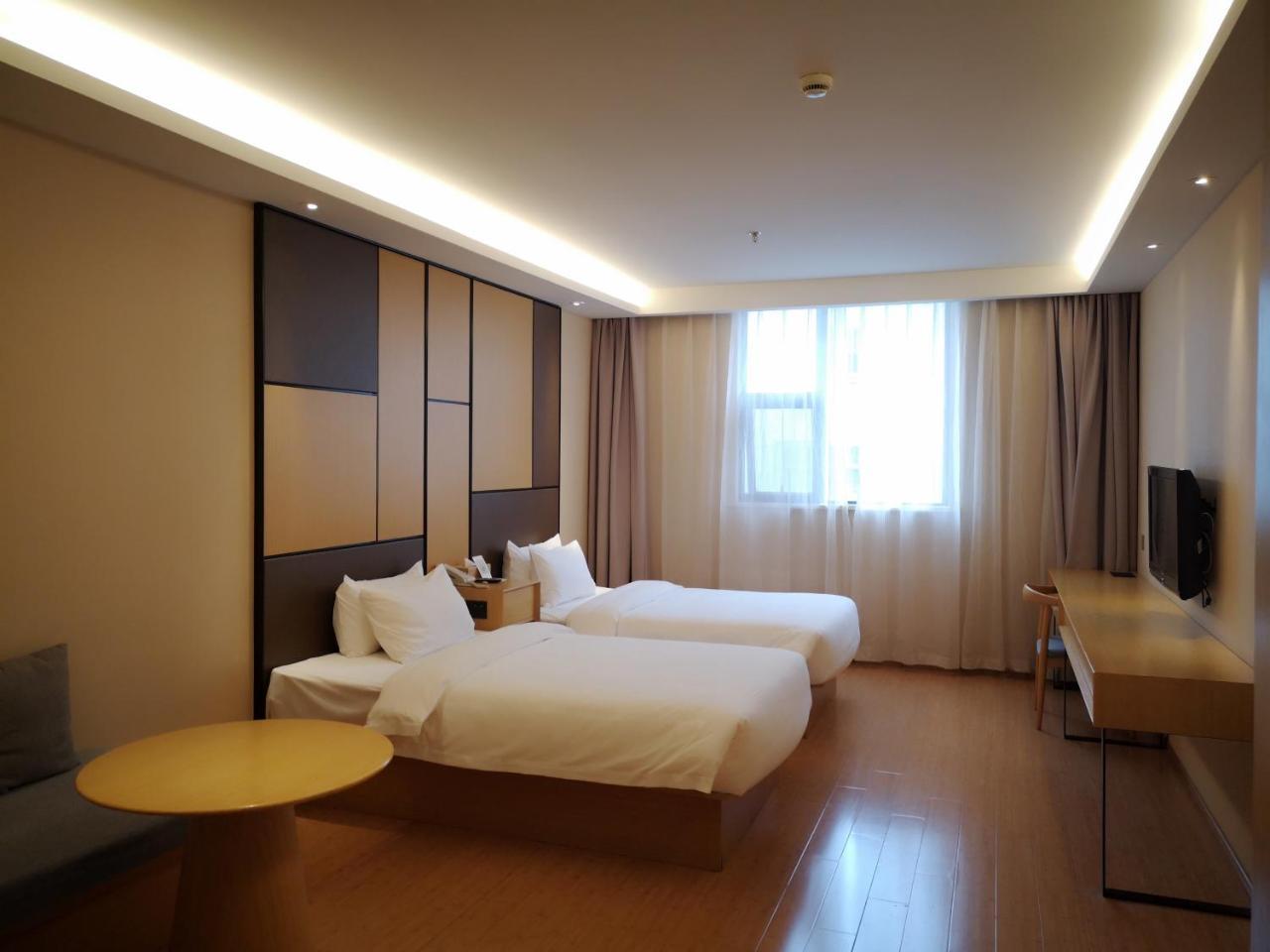 Ji Hotel Shanghai Chuansha Chengnan Road Exteriör bild