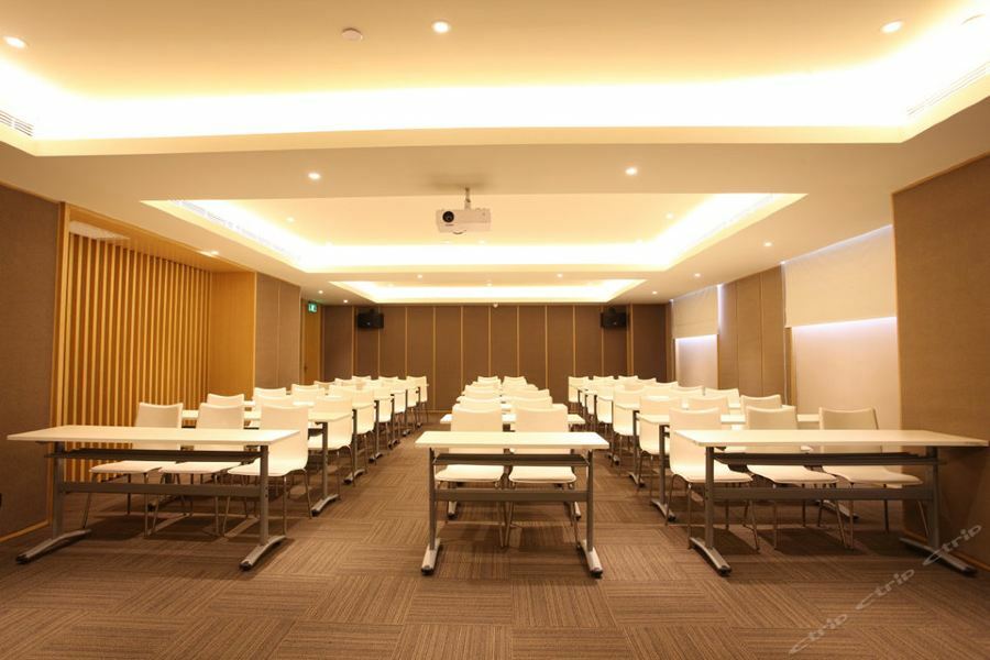Ji Hotel Shanghai Chuansha Chengnan Road Exteriör bild